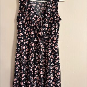 Chic Black Floral Midi Dress